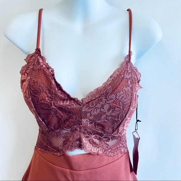 NWT Mauve Sexy Lace Mini Dress - Picture 5 of 7